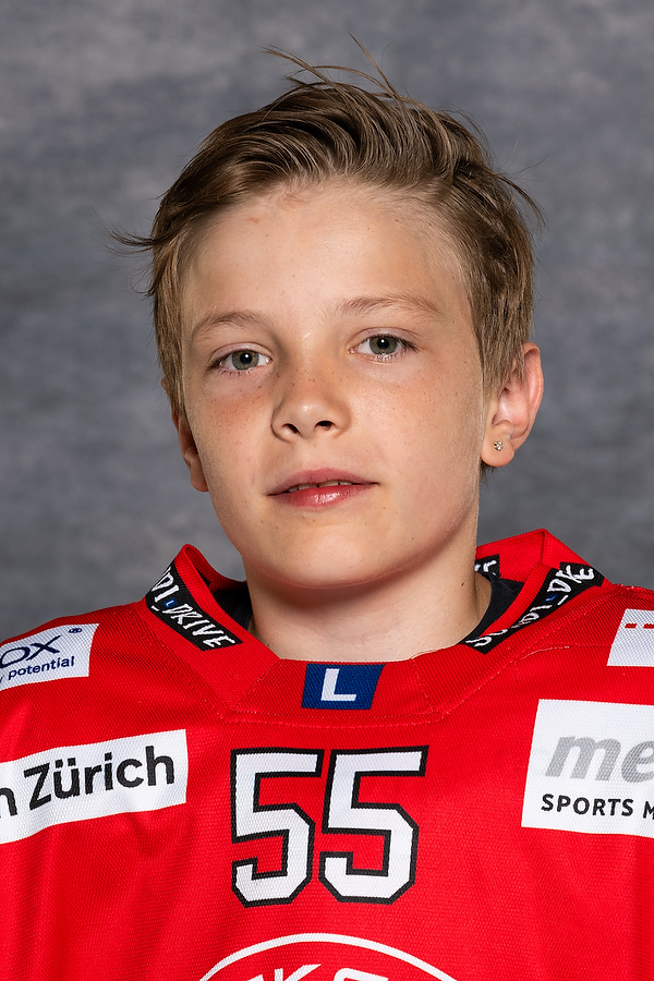 Portrait Foto von Joel Nicola Härri Nummer: 55