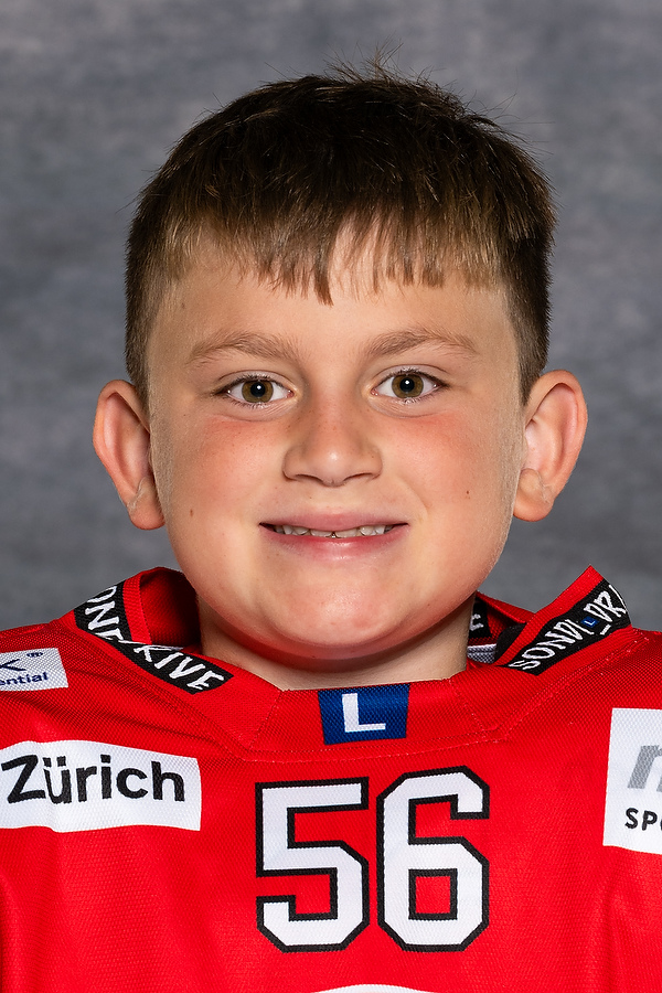 Portrait Foto von Yanik Perret Nummer: 56