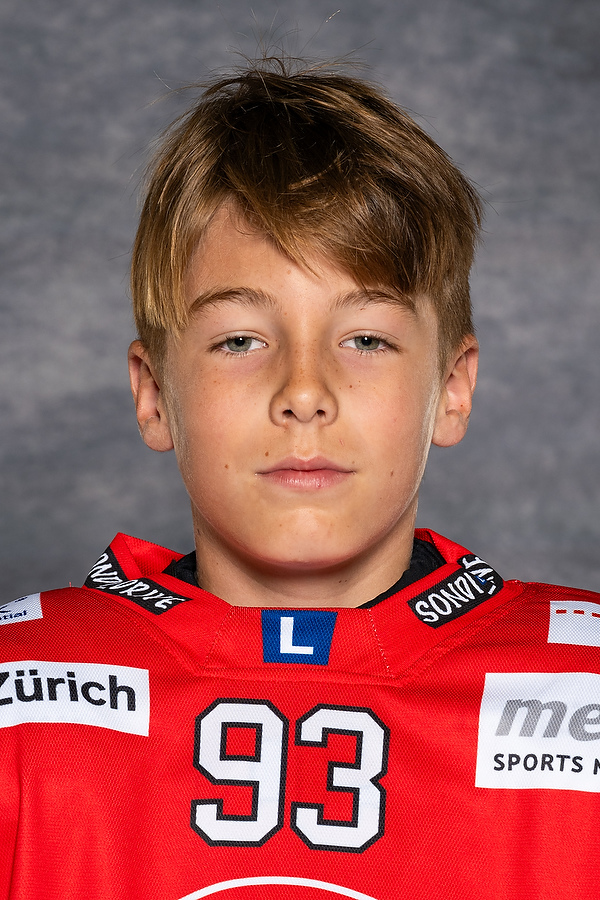 Portrait Foto von Gabriel Haltiner Nummer: 93