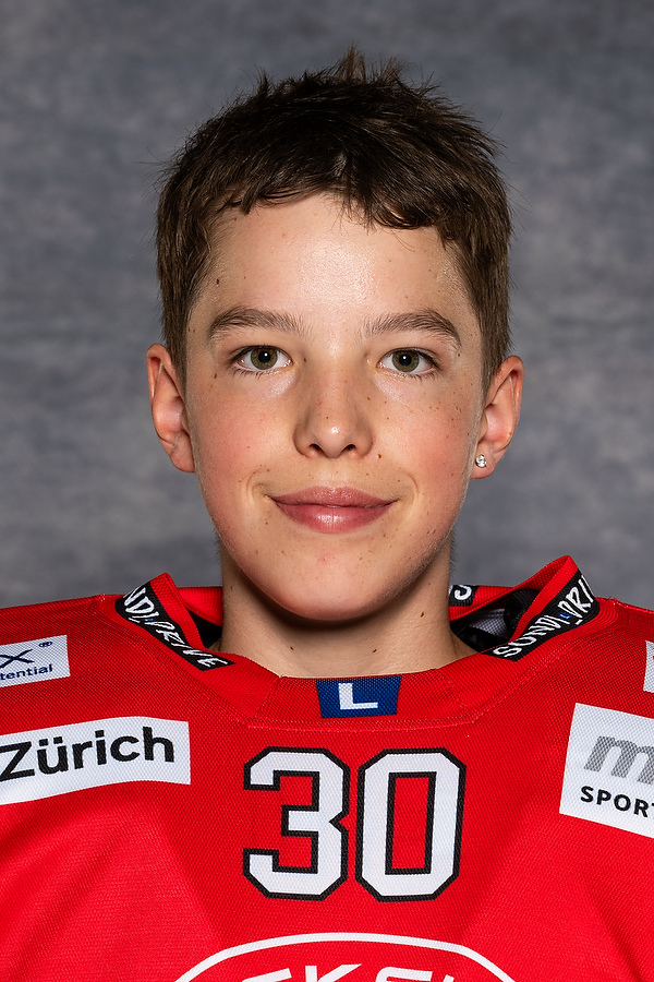 Portrait Foto von Dario Schmid Nummer: 30