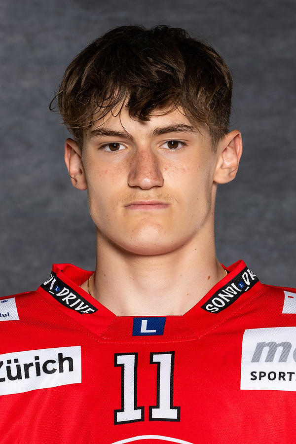 Portrait Foto von Jonas Tobler Nummer: 11
