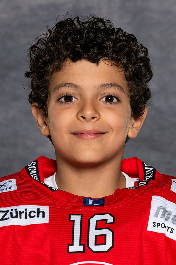 Portrait Foto von Damiano Tasikas Nummer: 16