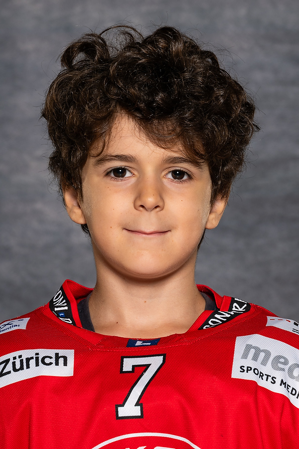 Portrait Foto von Arbi Gjoni Nummer: 7